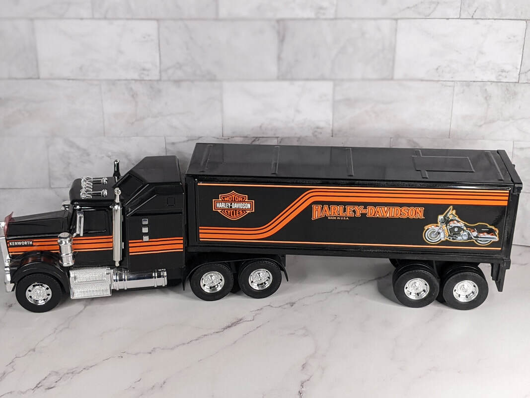 1996 Empire Kenworth Harley Davidson Semi Truck