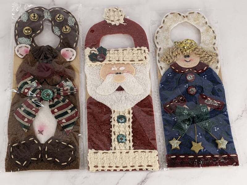 Santa Angel Reindeer Doorhanger Set
