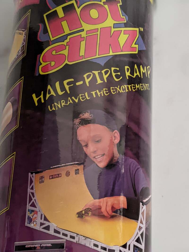 Hot Wheels Hot Stikz Half-Pipe Ramp