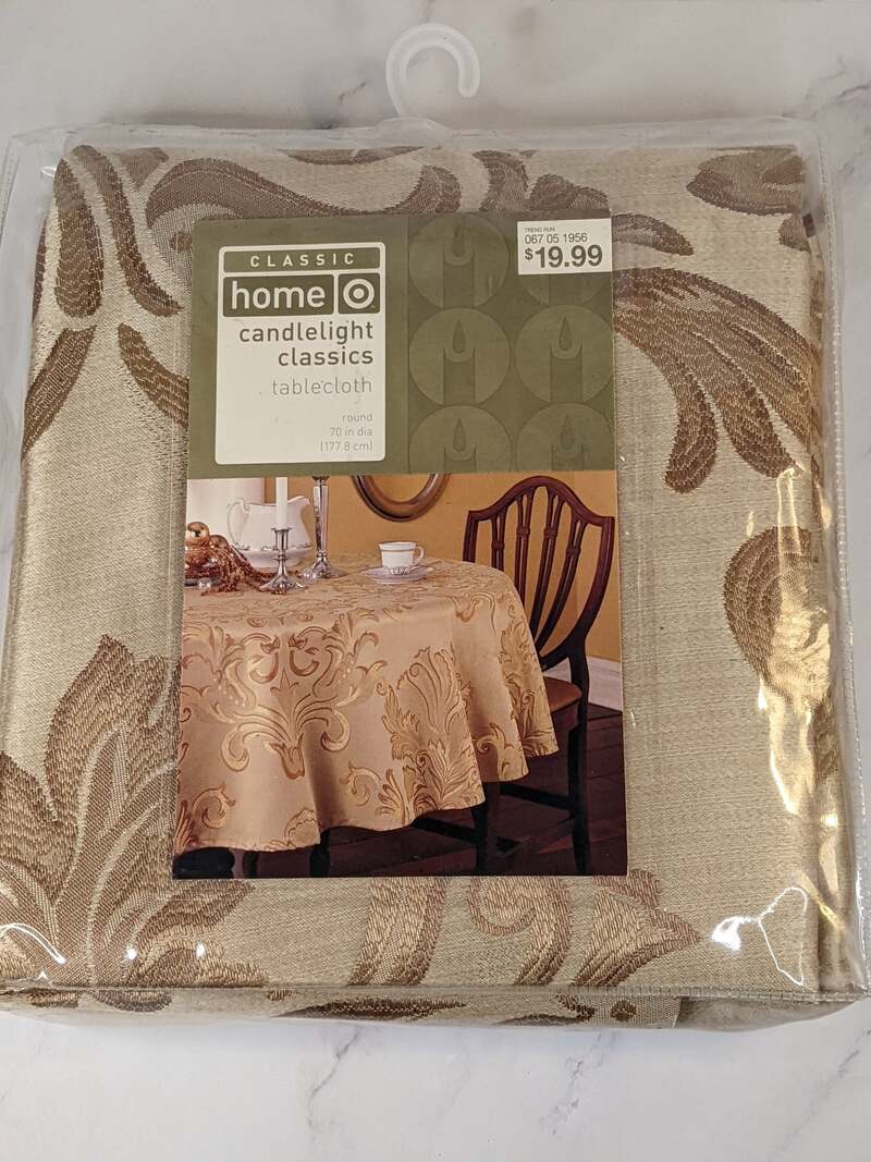 70 Inch Round Gold Tablecloth